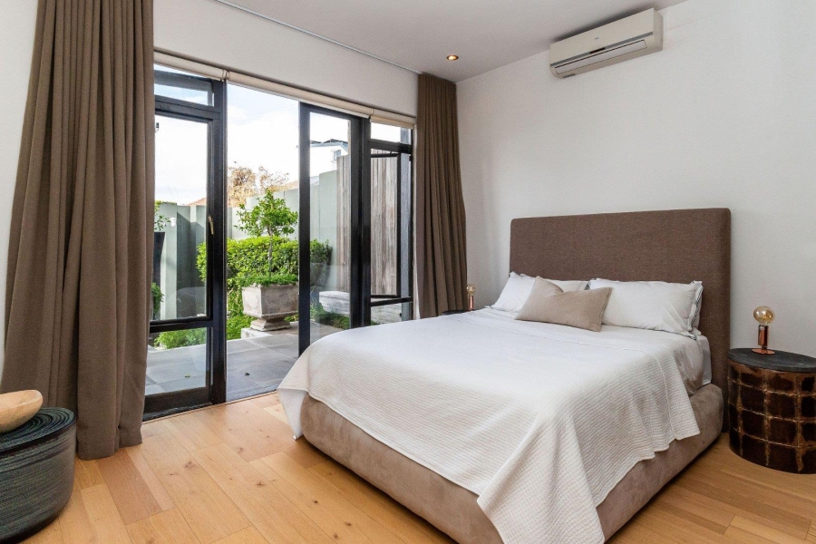 To Let 3 Bedroom Property for Rent in Fresnaye Western Cape